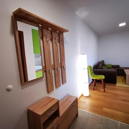 Zlatibor, Centar, Bella