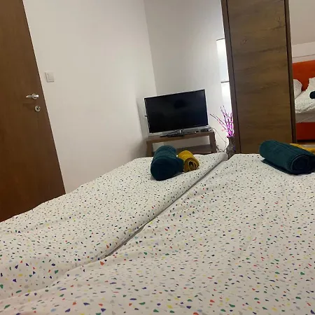 Zlatibor, Centar, Bella *