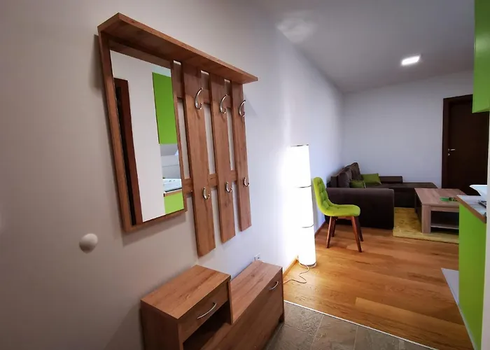 Zlatibor, Centar, Bella